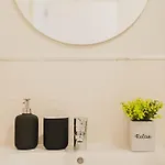 Wehostcostaluz Jerez Centro Con Terraza Privada Appartement