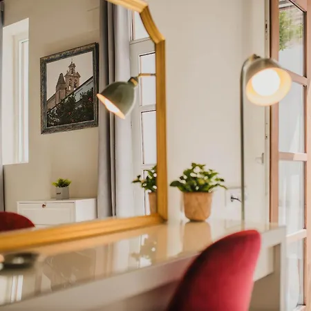 Lägenhet Wehostcostaluz Jerez Centro Con Terraza Privada